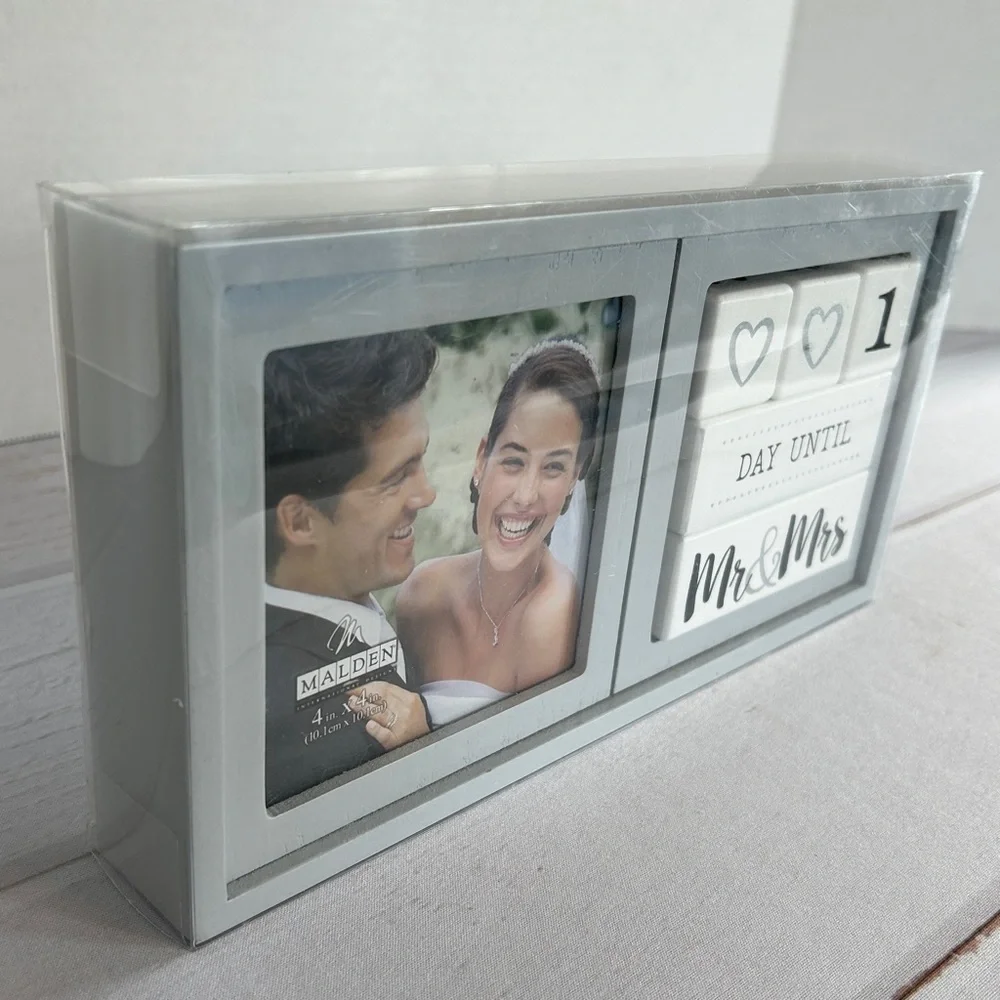 Wedding Calendar Engagement Countdown & Photo Frame | Malden | Freestanding Box